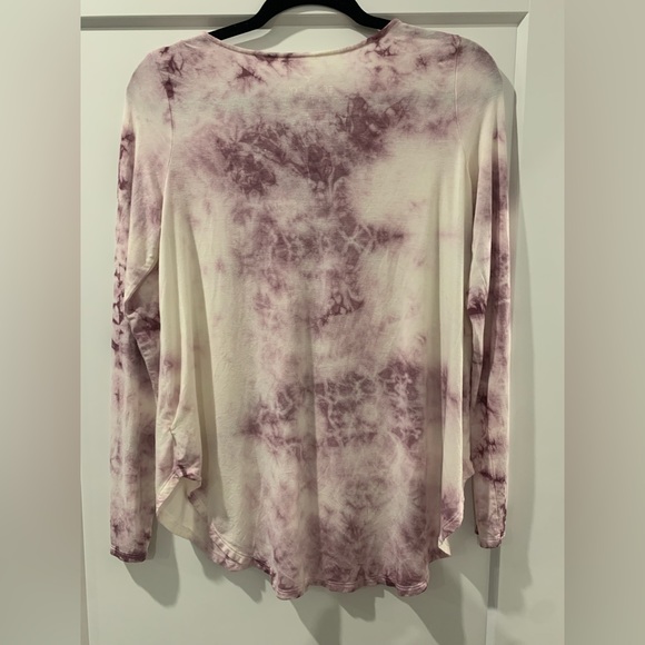 American Eagle Purple tie dye long sleeve top. Size medium. - Picture 8 of 11